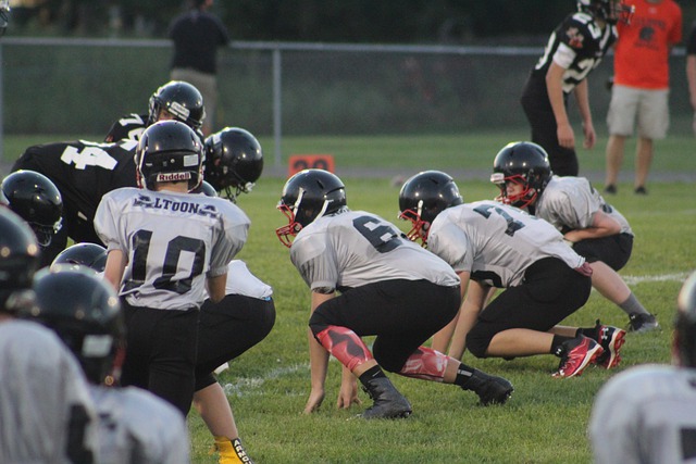 斯卢茨基：与广岛一战势均力敌，虽未取胜但对比赛质量满意